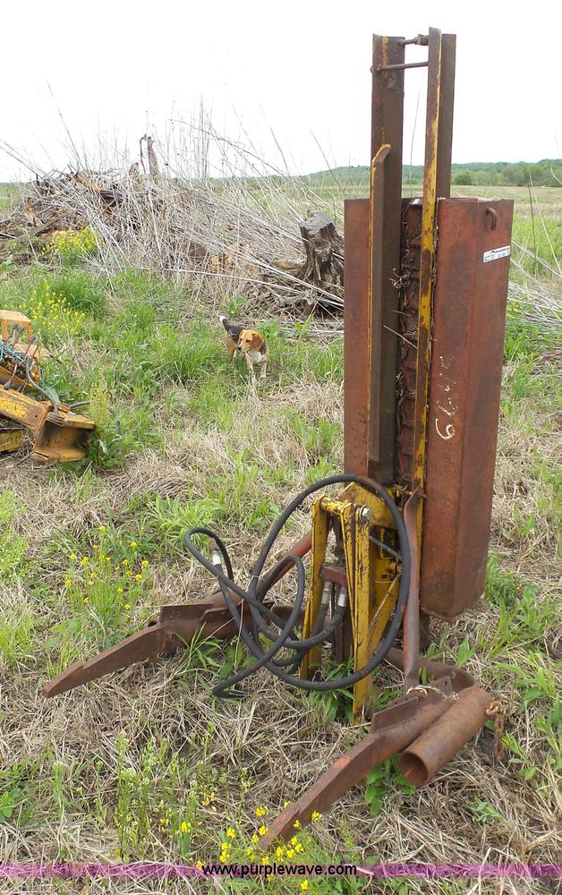 image for item BZ9261 Post driver