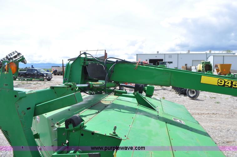 image for item G7353 John Deere 945 mower conditioner