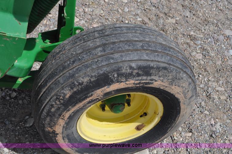 image for item G7353 John Deere 945 mower conditioner