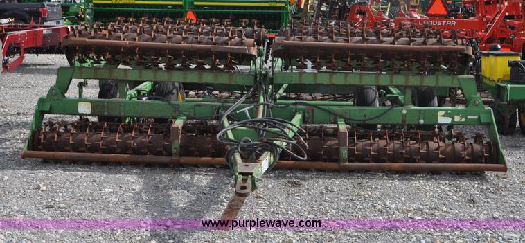 image for item G7361 John Deere 970 roller harrow
