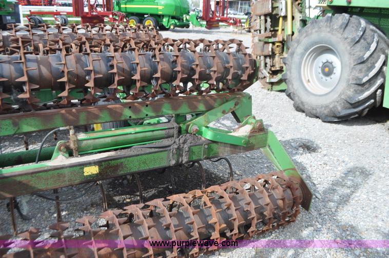 image for item G7361 John Deere 970 roller harrow