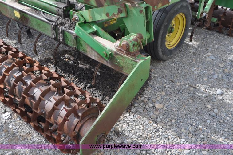 image for item G7361 John Deere 970 roller harrow