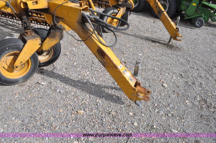 image for item G7362 Vermeer R2800 rake