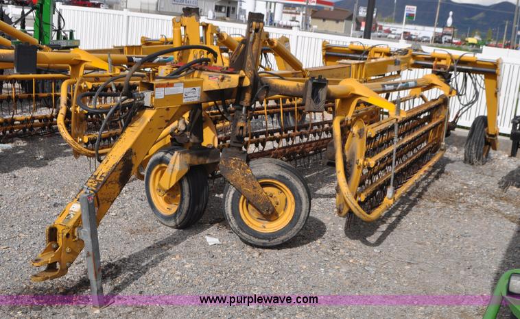 image for item G7363 Vermeer R2800 rake