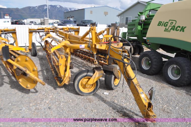 image for item G7363 Vermeer R2800 rake