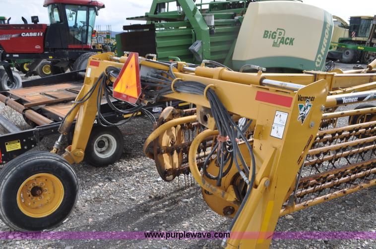 image for item G7363 Vermeer R2800 rake