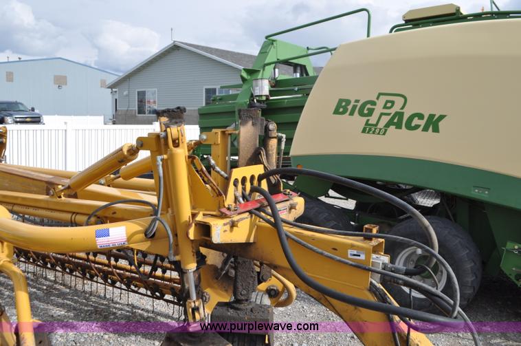 image for item G7363 Vermeer R2800 rake