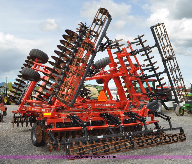 2013 Kuhnkrause 8000 Excelerator vertical tillage in Tremonton, UT