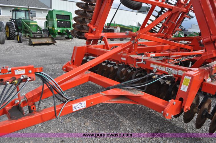 image for item G7364 2013 Kuhn-krause 8000 Excelerator vertical tillage