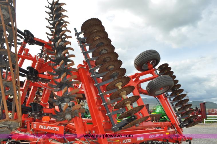 image for item G7364 2013 Kuhn-krause 8000 Excelerator vertical tillage