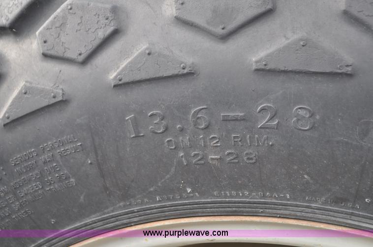 image for item G7365 1955 Ford 640 tractor