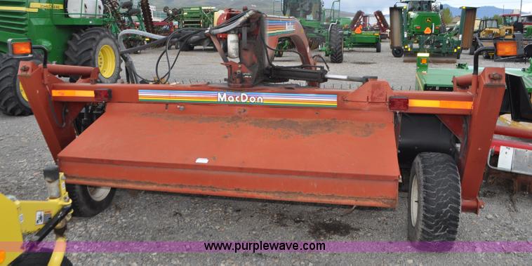 image for item G7366 2000 MacDon 5010 mower conditioner