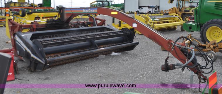 image for item G7366 2000 MacDon 5010 mower conditioner