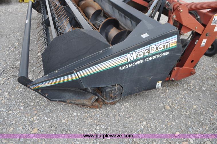image for item G7366 2000 MacDon 5010 mower conditioner