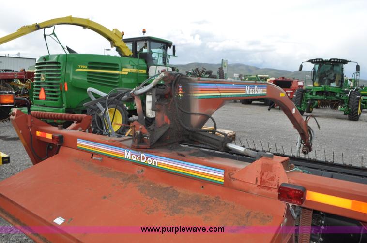 image for item G7366 2000 MacDon 5010 mower conditioner