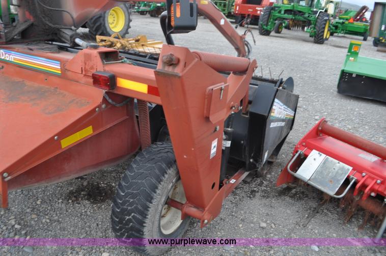 image for item G7366 2000 MacDon 5010 mower conditioner
