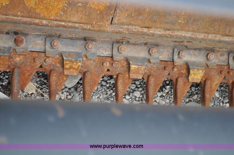 image for item G7366 2000 MacDon 5010 mower conditioner