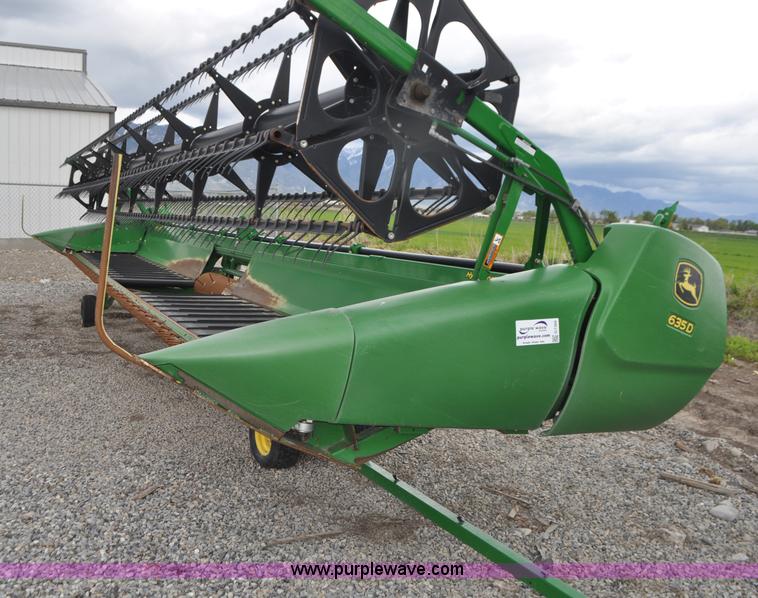 image for item G7368 John Deere 635D draper head