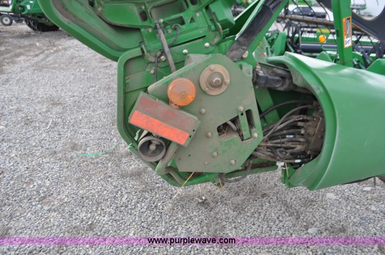 image for item G7368 John Deere 635D draper head