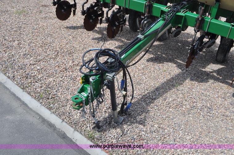image for item G7369 2012 Great Plains YP825A-0830 planter