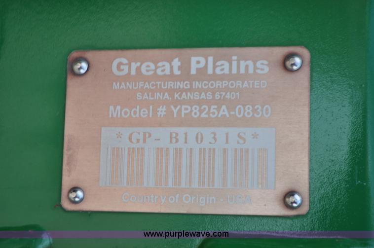 image for item G7369 2012 Great Plains YP825A-0830 planter