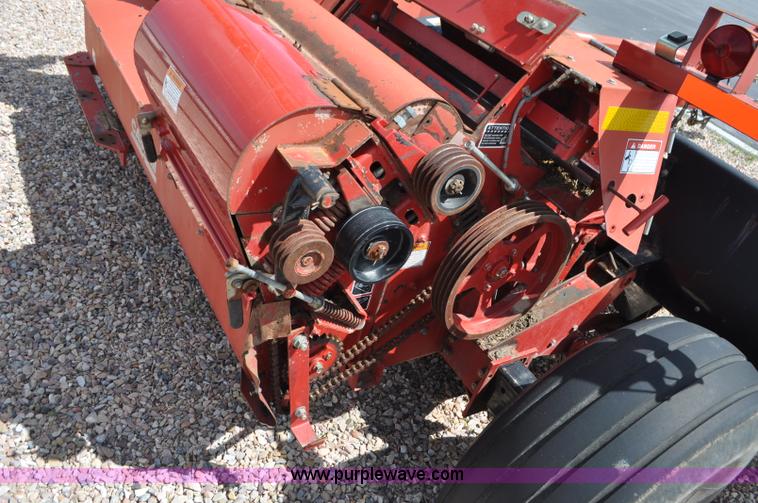 image for item G7370 2005 Case IH FHX300 forage harvester and silage trailer