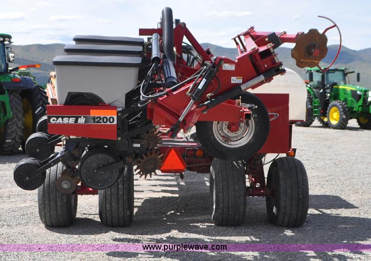 image for item G7371 Case IH 1200 planter