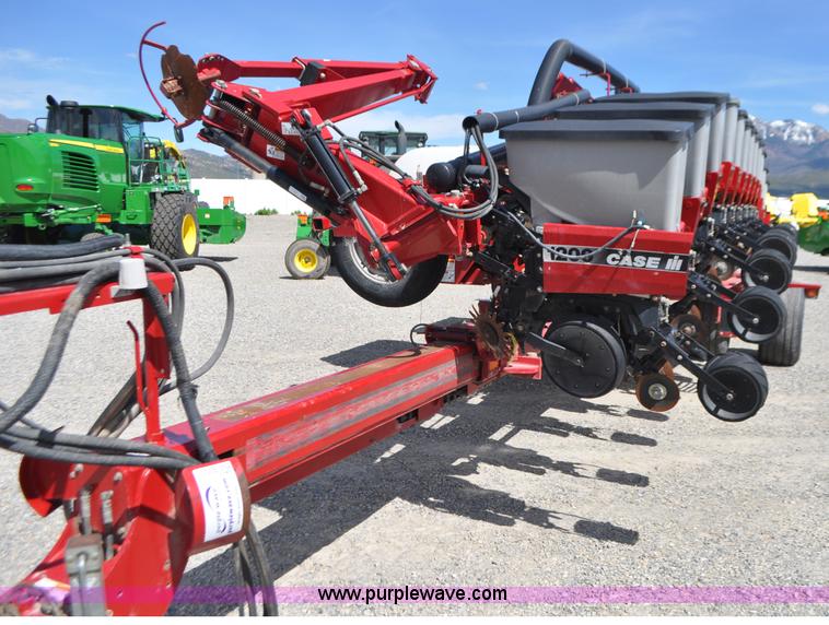 image for item G7371 Case IH 1200 planter