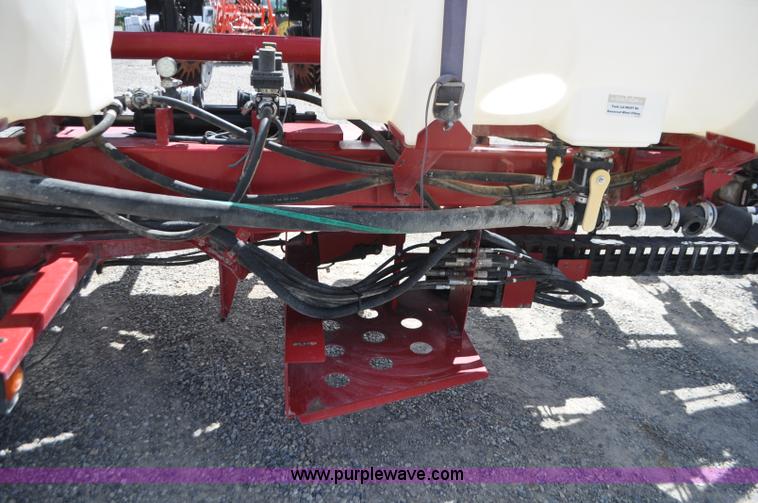 image for item G7371 Case IH 1200 planter