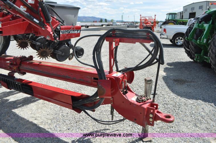 image for item G7371 Case IH 1200 planter