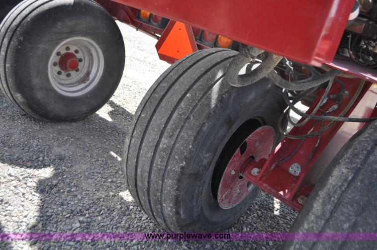 image for item G7371 Case IH 1200 planter