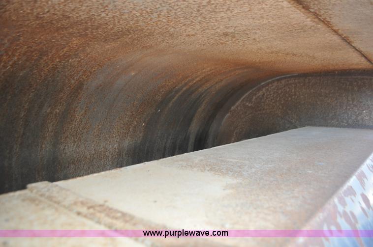 image for item G7374 Loftness shredder