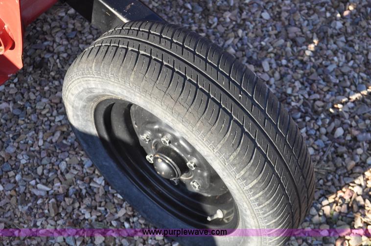 image for item G7375 Hiniker 5610 shredder/windrower