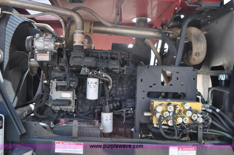 image for item G7377 2009 Case IH 1903WD self-propelled windrower