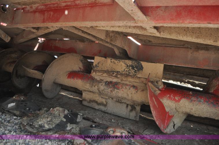 image for item G7377 2009 Case IH 1903WD self-propelled windrower