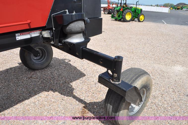 image for item G7377 2009 Case IH 1903WD self-propelled windrower