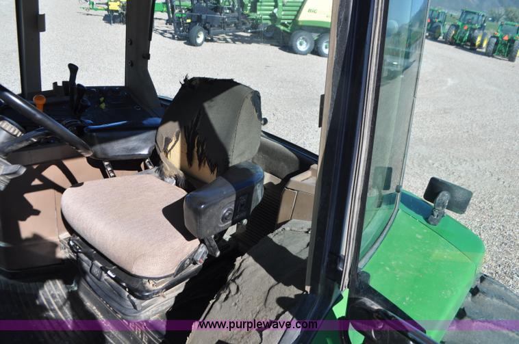 image for item G7378 1998 John Deere 7810 MFWD tractor