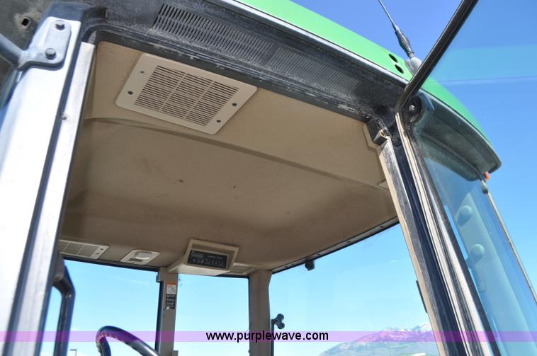 image for item G7378 1998 John Deere 7810 MFWD tractor