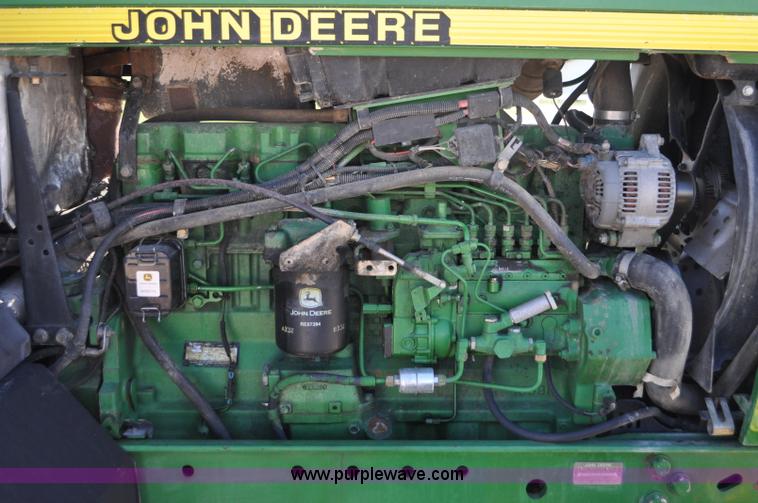 image for item G7378 1998 John Deere 7810 MFWD tractor