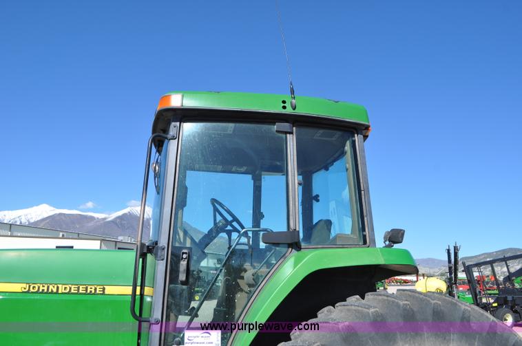 image for item G7378 1998 John Deere 7810 MFWD tractor