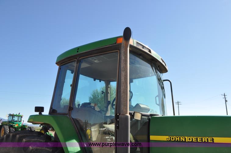 image for item G7378 1998 John Deere 7810 MFWD tractor