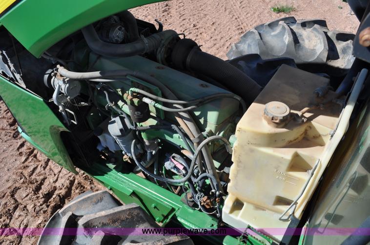 image for item G7380 2006 John Deere 9320 4WD tractor