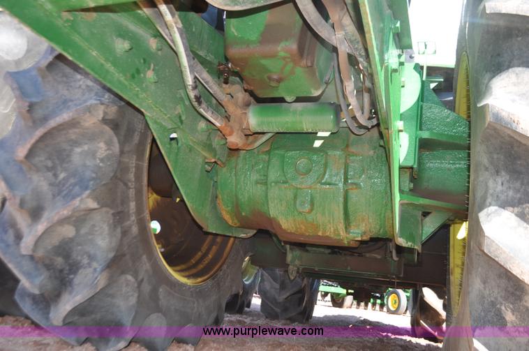 image for item G7380 2006 John Deere 9320 4WD tractor