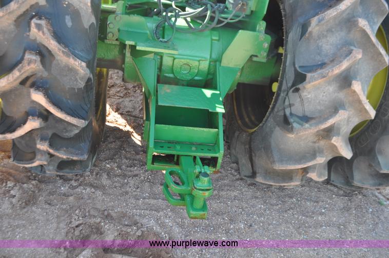 image for item G7380 2006 John Deere 9320 4WD tractor