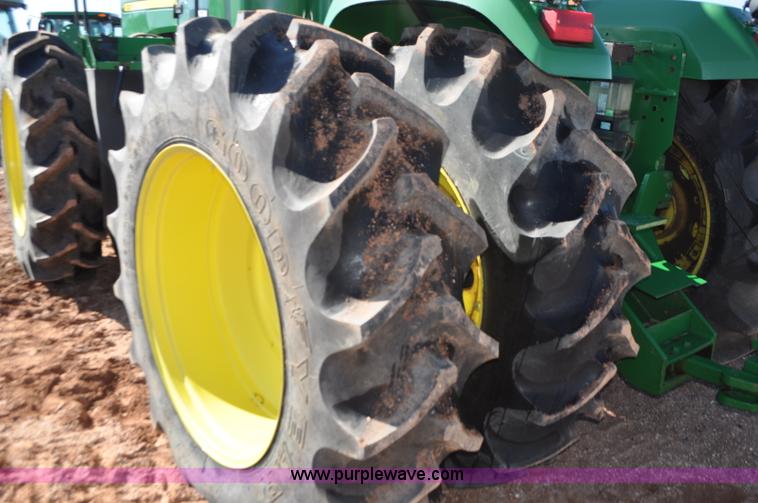 image for item G7380 2006 John Deere 9320 4WD tractor