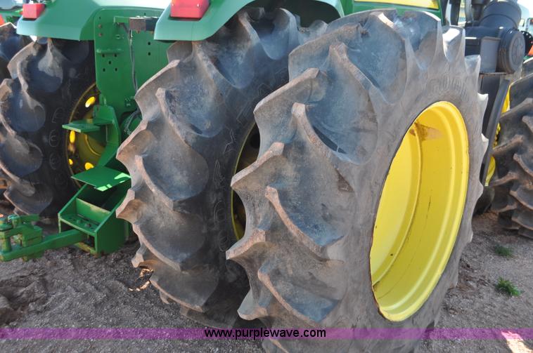 image for item G7380 2006 John Deere 9320 4WD tractor
