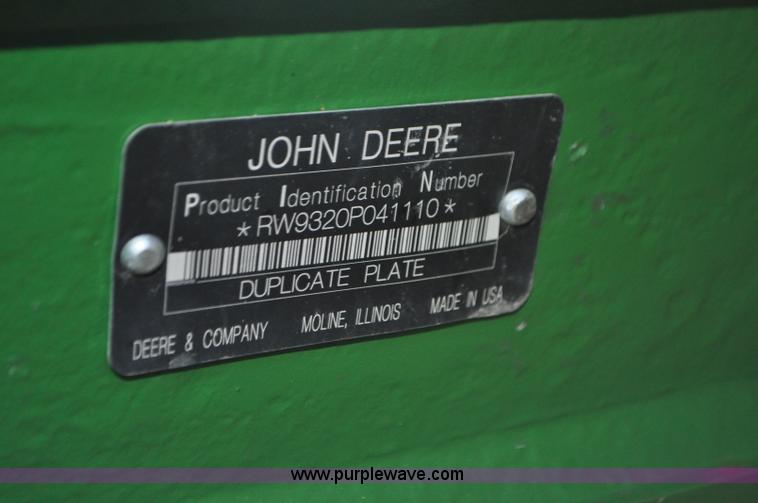 image for item G7380 2006 John Deere 9320 4WD tractor