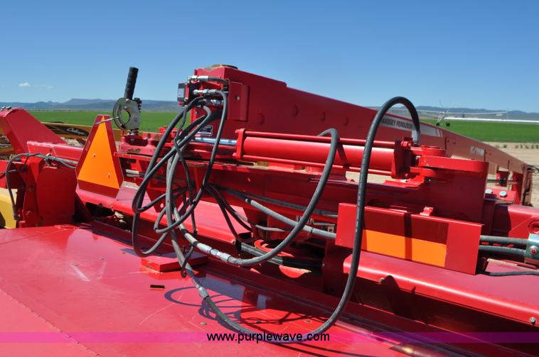 image for item G7381 Massey-Ferguson 1375 mower conditioner