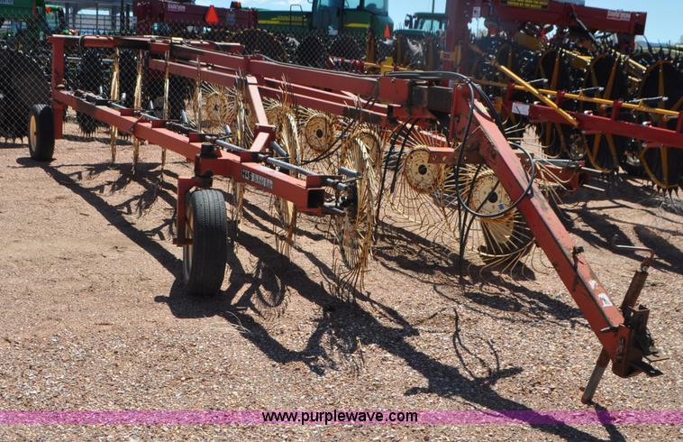 image for item G7382 H&S BF14HC bi-fold hay rake