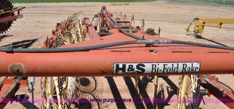 image for item G7382 H&S BF14HC bi-fold hay rake
